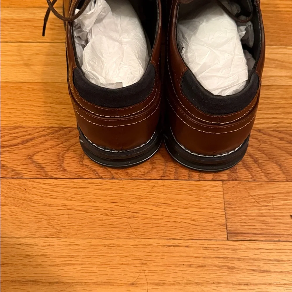 New with dust bag Gatsby Hand Crafted Leather casual Shoes